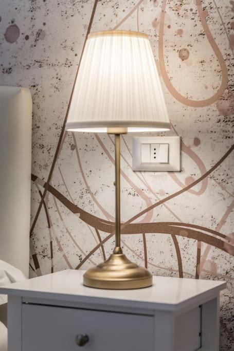 Appartement Sotto Le Due Torri 5* à Bologne Extérieur photo