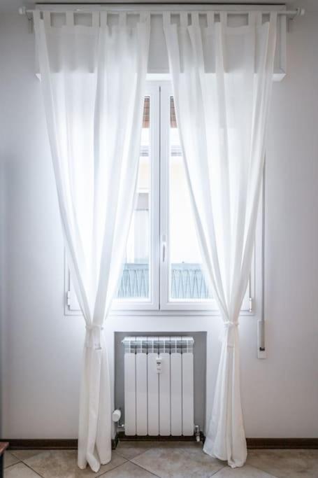 Appartement Sotto Le Due Torri 5* à Bologne Extérieur photo