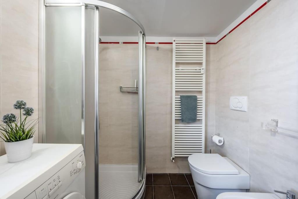 Appartement Sotto Le Due Torri 5* à Bologne Extérieur photo